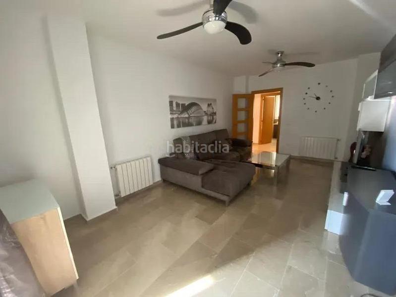 Foto 46b00813-8abd-4ea8-b64c-e31f67bcbfdf. Attico con parcheggio in Núcleo Urbano Pobla de Vallbona (la)