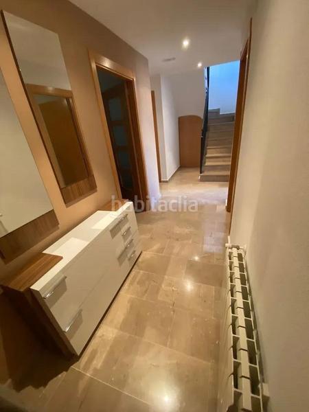 Foto 676353f4-d35a-4f33-8312-d3e4af96c041. Attico con parcheggio in Núcleo Urbano Pobla de Vallbona (la)