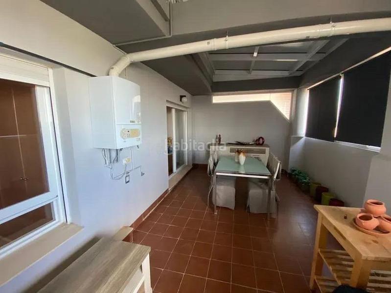 Foto cac15652-376c-4d0d-9a5e-653fc7af15b1. Attico con parcheggio in Núcleo Urbano Pobla de Vallbona (la)