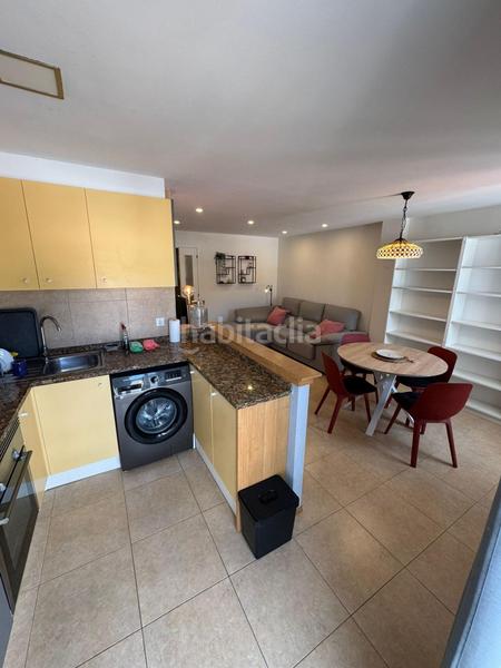 Foto 35b142c8-33a2-4b57-8f13-c2d771598b66. Pis amb aparcament a Centro Chiva