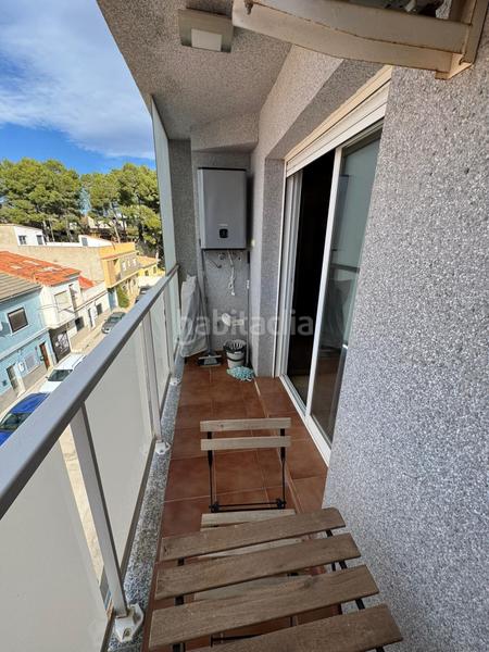 Foto c95f20b9-b1ee-47af-94f6-10574d1709dd. Pis amb aparcament a Centro Chiva