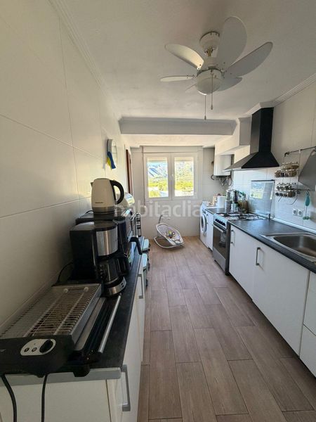 Foto f236d490-6a9b-4a1b-8289-ca2658878b8d. Pis a Xeraco