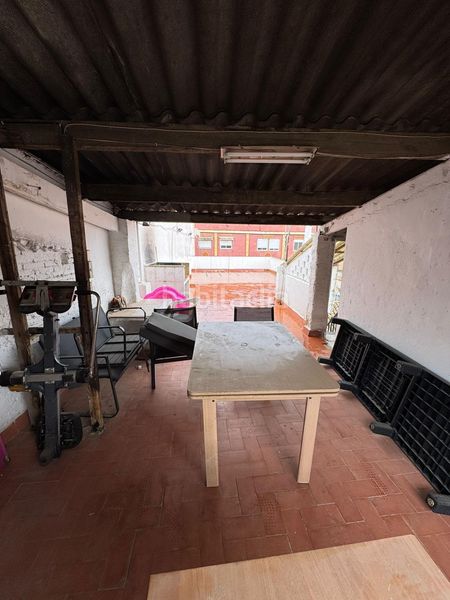 Foto 413316d4-cc68-4268-9420-b4d3a5c8b388. Pis a El Mercado Manises