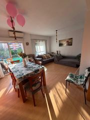 Flat  Calle joaquin benlloch ingenier. Se vende piso en malilla, valencia