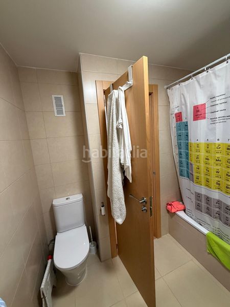 Foto 2371f229-b94e-4eac-8d88-6a013f075ac5. Pis amb aparcament a Centro Chiva