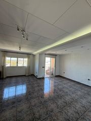 Piso  Camino nuevo de picaña. Piso en sant isidre  valencia