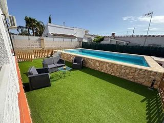 Chalet  Calle music padilla. Chalet independiente en lliria  lliria