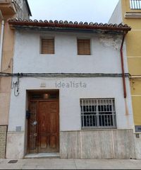 Etagenwohnung  Calle sant joan baptista, de. Casa con gran potencial en tavernes de la valldigna