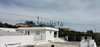 Appartement  Calle dani pedrosa. Chalet independiente en cheste  valencia