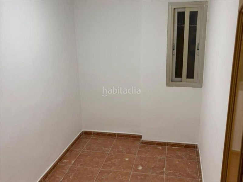 Foto fd36d2f6-aafb-40f8-ab6c-1ad276e1a158. Pis a Silla
