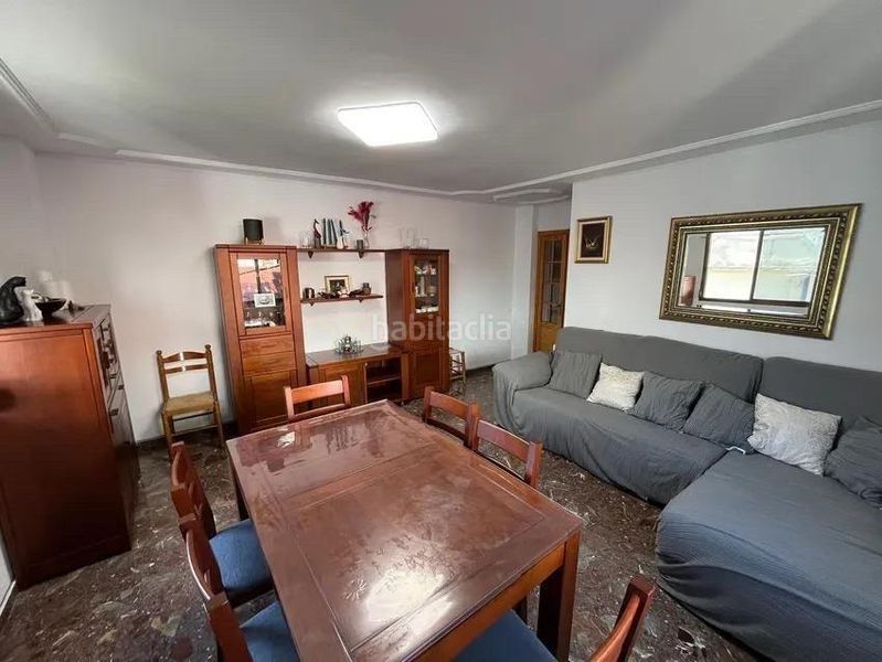 Foto 9ef02e9b-1e8e-44f8-a29d-a8f2d36c7e60. Casa amb aparcament a pueblo de Cullera Cullera