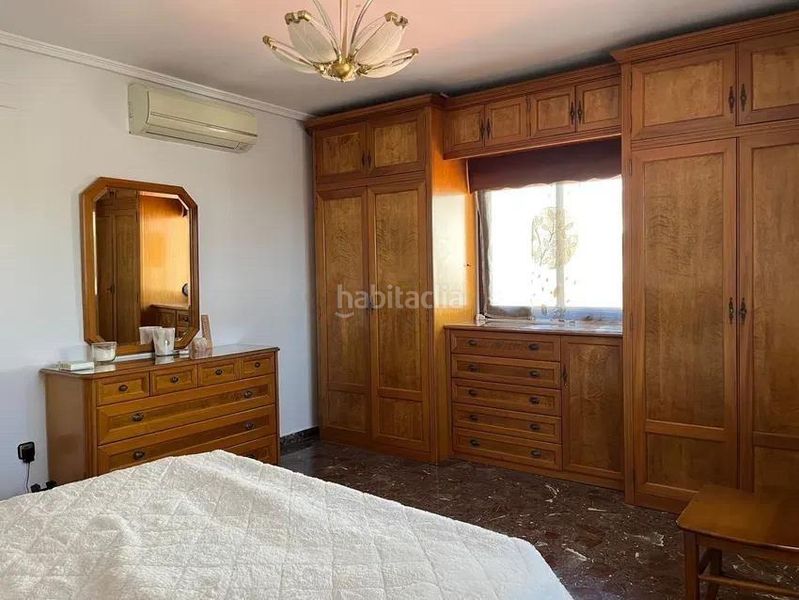Foto ceea5eda-5803-4cde-be00-f6a1fa4e0633. Casa amb aparcament a pueblo de Cullera Cullera