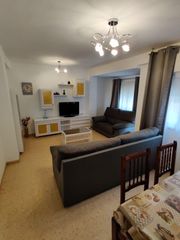 Piso  Calle duque de mandas. Se vende piso en els orriols  sant lloren� valencia