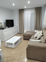 Appartement  Calle cervantes. Se vende piso en vilamarxant, valencia