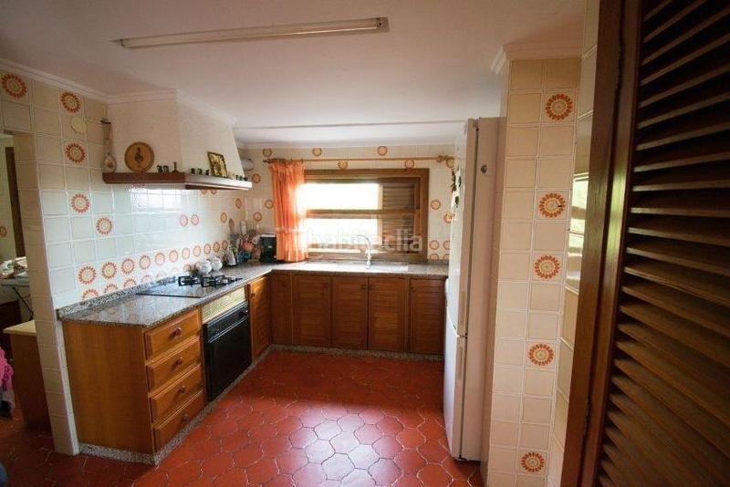 Foto 1afd50f3-425b-44a4-8560-17c9a315bd88. Chalet  en venta en calicanto en Cumbres de Calicanto Torrent