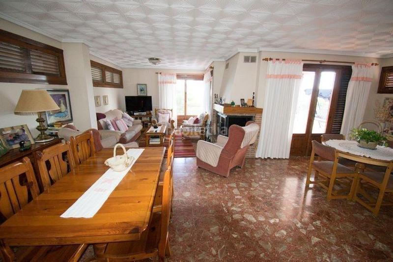 Foto 613a1073-7e9a-46b6-b0d9-e3610cba1807. Chalet  en venta en calicanto en Cumbres de Calicanto Torrent