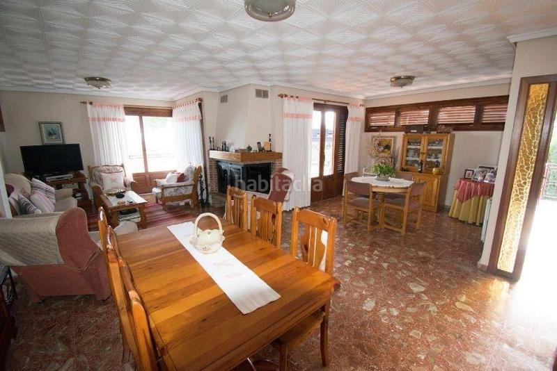 Foto 6993d263-e888-4c2b-9fc5-5d62bf007b8d. Chalet  en venta en calicanto en Cumbres de Calicanto Torrent