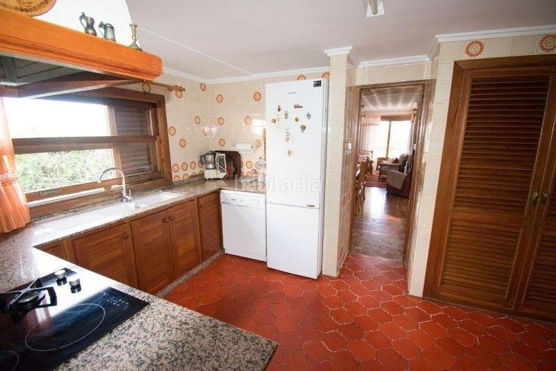 Foto 759dd9e9-b9f6-436d-92da-e7c6b4188af9. Chalet  en venta en calicanto en Cumbres de Calicanto Torrent
