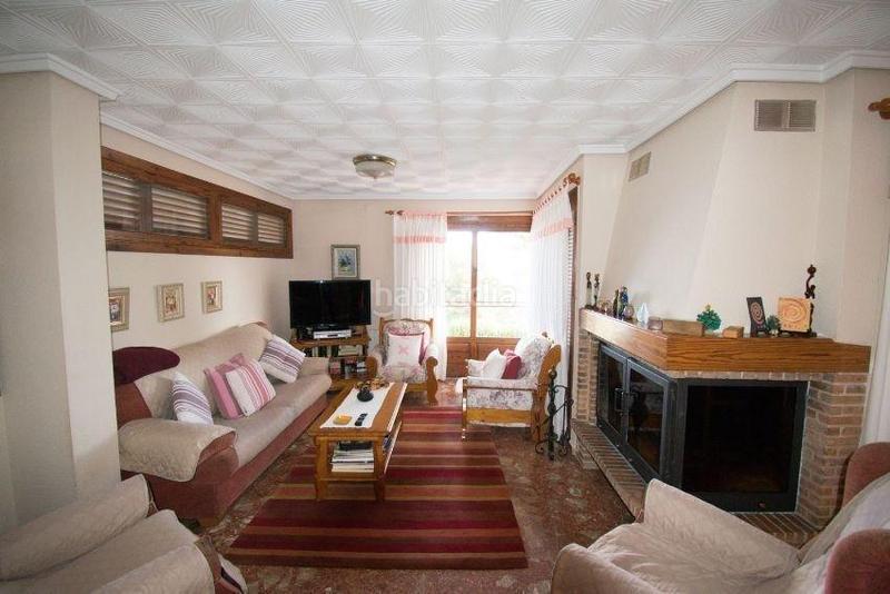 Foto acd7e3ad-9d94-4e46-8c0e-4bbc2d3a343d. Chalet  en venta en calicanto en Cumbres de Calicanto Torrent
