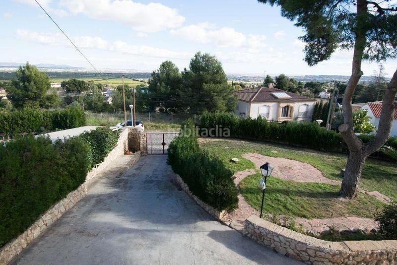 Foto f7012d71-853f-4ef0-9f22-10d730563ed1. Chalet  en venta en calicanto en Cumbres de Calicanto Torrent