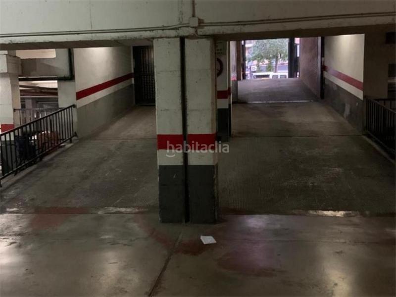 Foto a240ba11-0a96-422e-90ab-870af2d2afd9. Parking voiture dans Penya-Roja - Avda. Francia Valencia