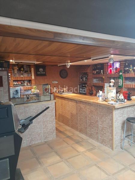 Foto 781ec4e6-0d8f-409e-aa05-fcadb740cbc1. Xalet amb calefacció aparcament piscina a Monserrat