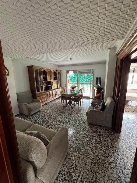 Foto 5b2eef87-a4f6-4cca-bf0d-6e575aab5b35. Appartement dans L´Illa Perduda Valencia