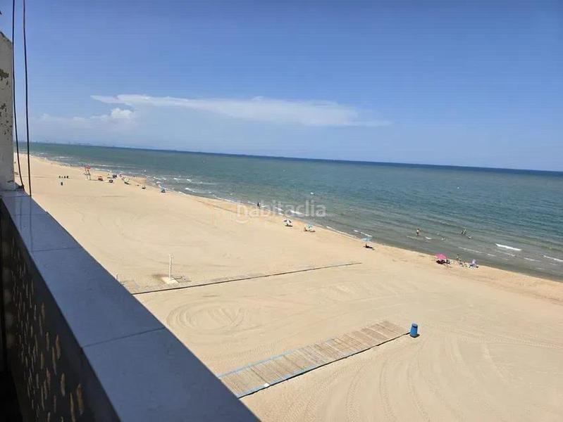 Foto c7628dac-5801-4da1-bf29-c7af063bd018. Flat in El Perellonet Valencia