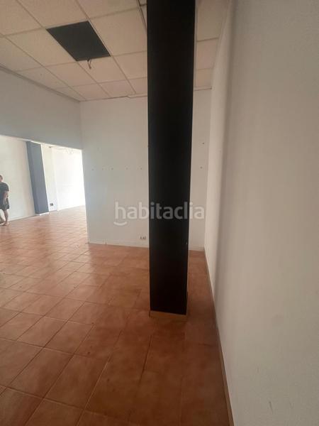 Foto 48a8b370-ba31-4e7b-abc5-23849fb58676. Locale commerciale in Zona Avenida al Vedat Torrent