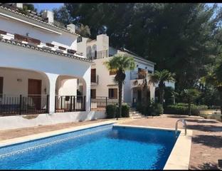Casa pareada  Calle calle mineros, 10. Se vende pareado en urb. el bosque, chiva valencia