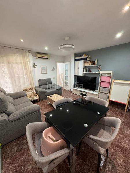 Foto fc310f9a-5d38-4c8e-b52e-0149af20144f. Flat with heating in Mont Olivet Valencia