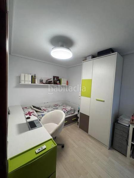 Foto a2e6047c-8959-42b0-a583-b69a0fe174d5. Piso se vende piso , valencia en Zona Avenida al Vedat Torrent
