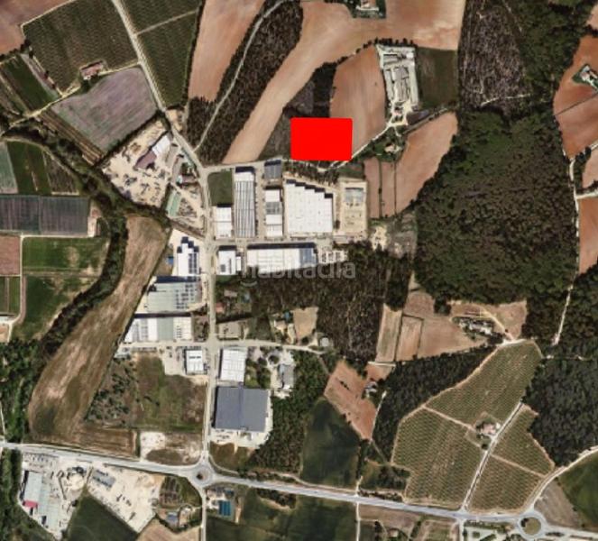 Foto 03cb9a1f-c00f-4c62-b242-5c8e1e13d0a5. Terrain industriel dans carrer cal xurlo 47p dans Campllong