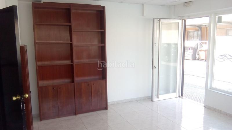 Foto 05c89254-8327-41b7-a277-f649a7d19f43. Affitto ufficio in carrer d'antoni sedó 80 in Ca n´Alzamora Rubí