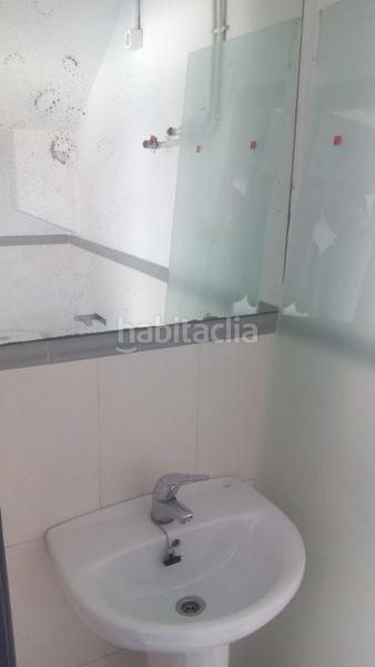 Foto 08a68300-85ec-4c00-9126-9d585de7c521. Lloguer oficina a carrer d'antoni sedó 80 a Ca n´Alzamora Rubí