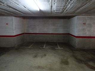 Miete Motorradparkplatz in Creu d'en muntaner 1. Magi parking motos