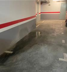 Aparcament cotxe a Carrer d'aragó 66. Se vende plaza de aparcamiento en la c/ aragón
