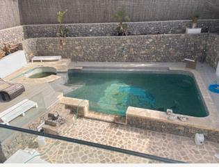 Xalet  Carrer riu guadalquivir. Se vende chalet unifamiliar con piscina en la zona de montecrist