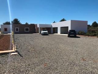 Xalet  Ei541. Se vende chalet de 501 m2 construidos  en parcela de 23.000 m2 e