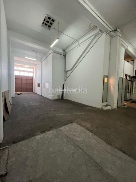 Foto 9482d2a7-1934-422c-8418-17e8abda1c2f. Local comercial a Agra del Orzán - Ventorrillo Coruña (A)