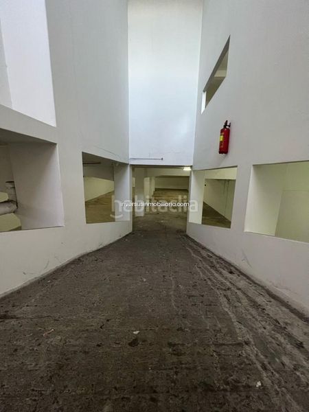 Foto fc064422-40e0-44bf-b6a1-217004a55572. Local comercial a Agra del Orzán - Ventorrillo Coruña (A)