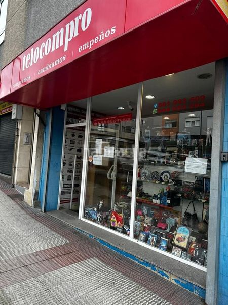 Foto 4944d293-84f4-4a7d-842f-3c882c989b47. Lloguer local comercial a Cambre