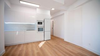 Rent Flat  Rúa pintor seijo rubio. Piso a estrenar en alquiler en rúa pintor seijo rubio