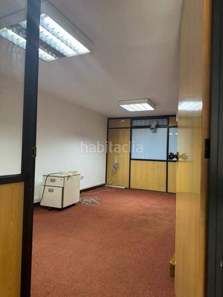 Foto 60c8d096-a2ac-4fd2-ab1d-0164fa3f1a2c. Lloguer local comercial a Falperra - Santa Lucía Coruña (A)