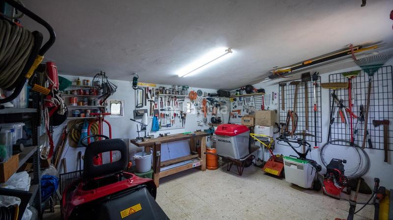 Foto f56b4dd6-a0cc-4b1b-b486-b38e284aa420. Casa in Abegondo