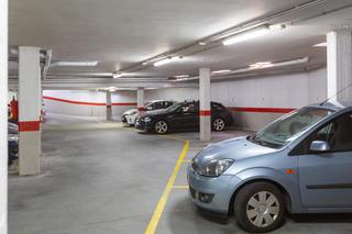 Alquiler Parking coche  Rosalía castro. Plaza de garaje en alquiler en perillo