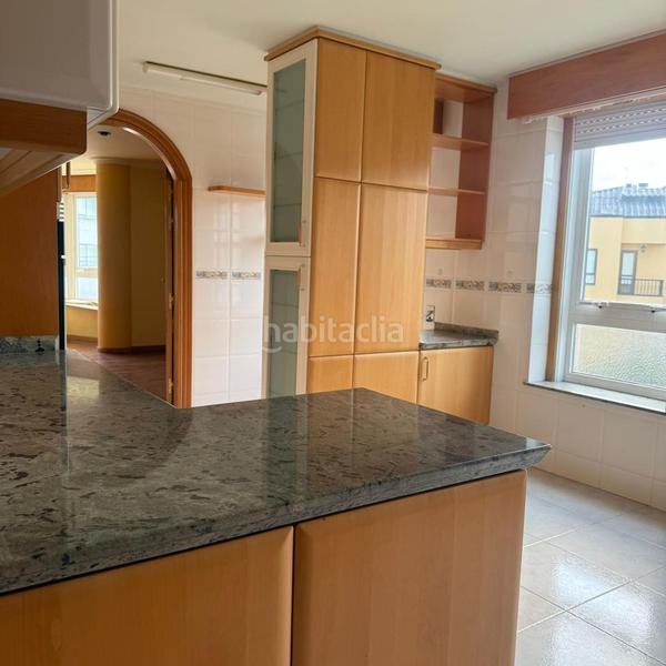 Foto d0a1aa34-4143-4ca6-b0f5-a58813ddeaaa. Alquiler piso  en alquiler en Arteixo pueblo Arteixo