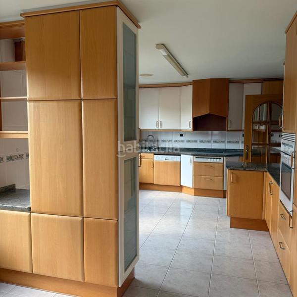 Foto 68465c36-0bee-4e1f-838f-5c9b1d0d5531. Location appartement avec chauffage parking dans Arteixo pueblo Arteixo