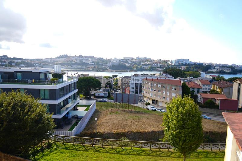 Foto d5e833e8-5587-4bf2-876b-0483b351dc4a. Edificio  en venta en Perillo, en Perillo Oleiros