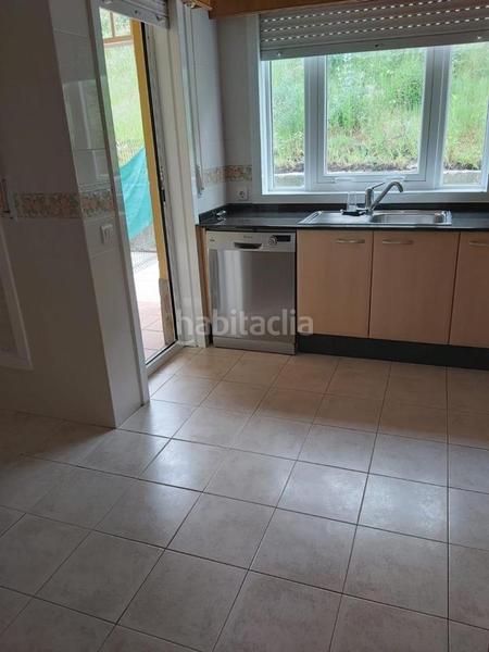 Foto b1ad00cd-05cb-4a64-b307-5ce9d4911f0c. Alquiler casa chalet en calle albatros en Morás - A Zapateira Arteixo